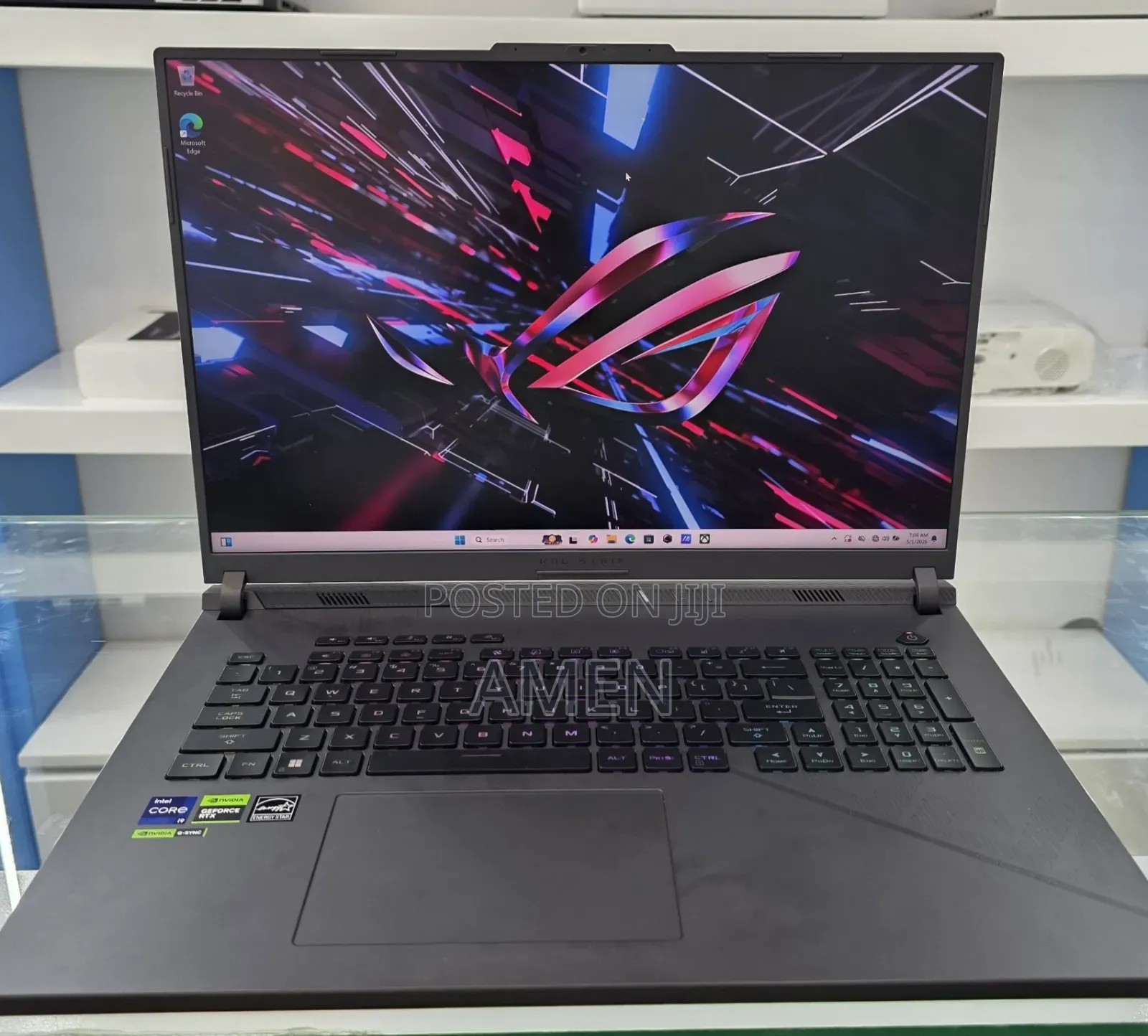 New Laptop Asus ROG Strix G18 16GB Intel Core i9 SSD 1T