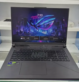 New Laptop Asus ROG Strix G18 16GB Intel Core i9 SSD 1T