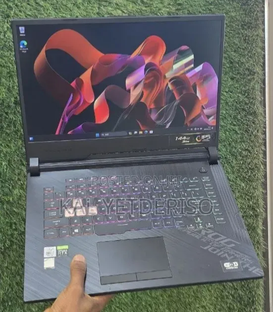 New Laptop Asus ROG Strix G15 16GB Intel Core i7 SSD 512GB