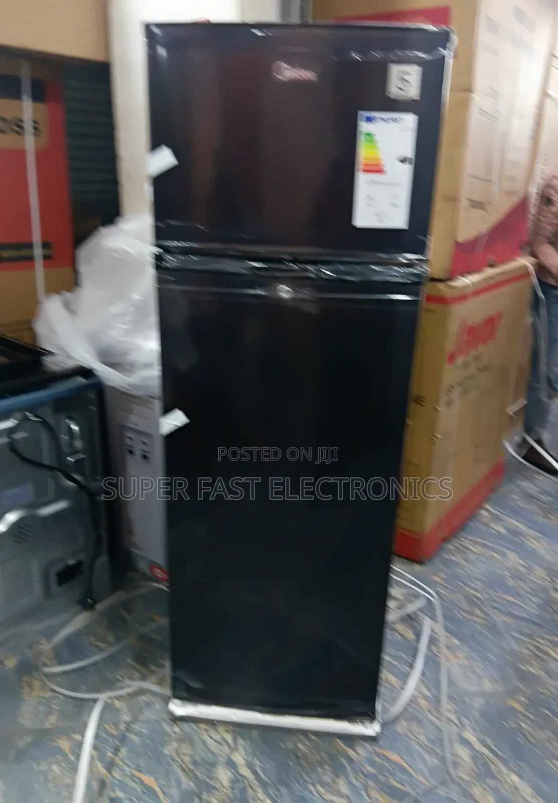 Midea Refrigerator 333.Double Door Designed