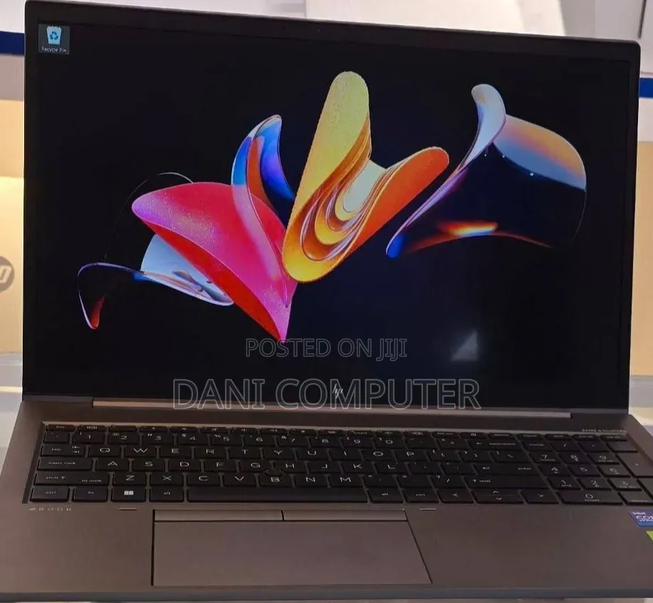 New Laptop HP ZBook 15 16GB Intel Core i7 SSD 512GB