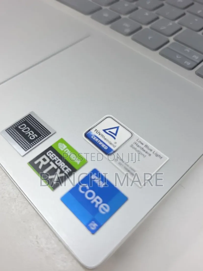 New Laptop Dell Inspiron 15 16GB Intel Core i5 SSD 512GB