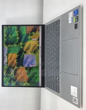 New Laptop Dell Inspiron 15 16GB Intel Core i5 SSD 512GB