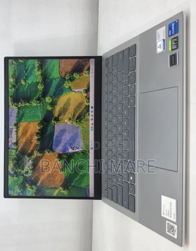 New Laptop Dell Inspiron 15 16GB Intel Core i5 SSD 512GB