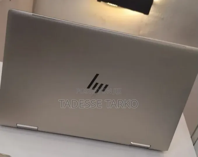 New Laptop HP Envy x360 8GB Intel Core i7 SSD 512GB