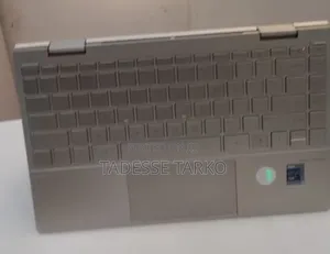 New Laptop HP Envy x360 8GB Intel Core i7 SSD 512GB
