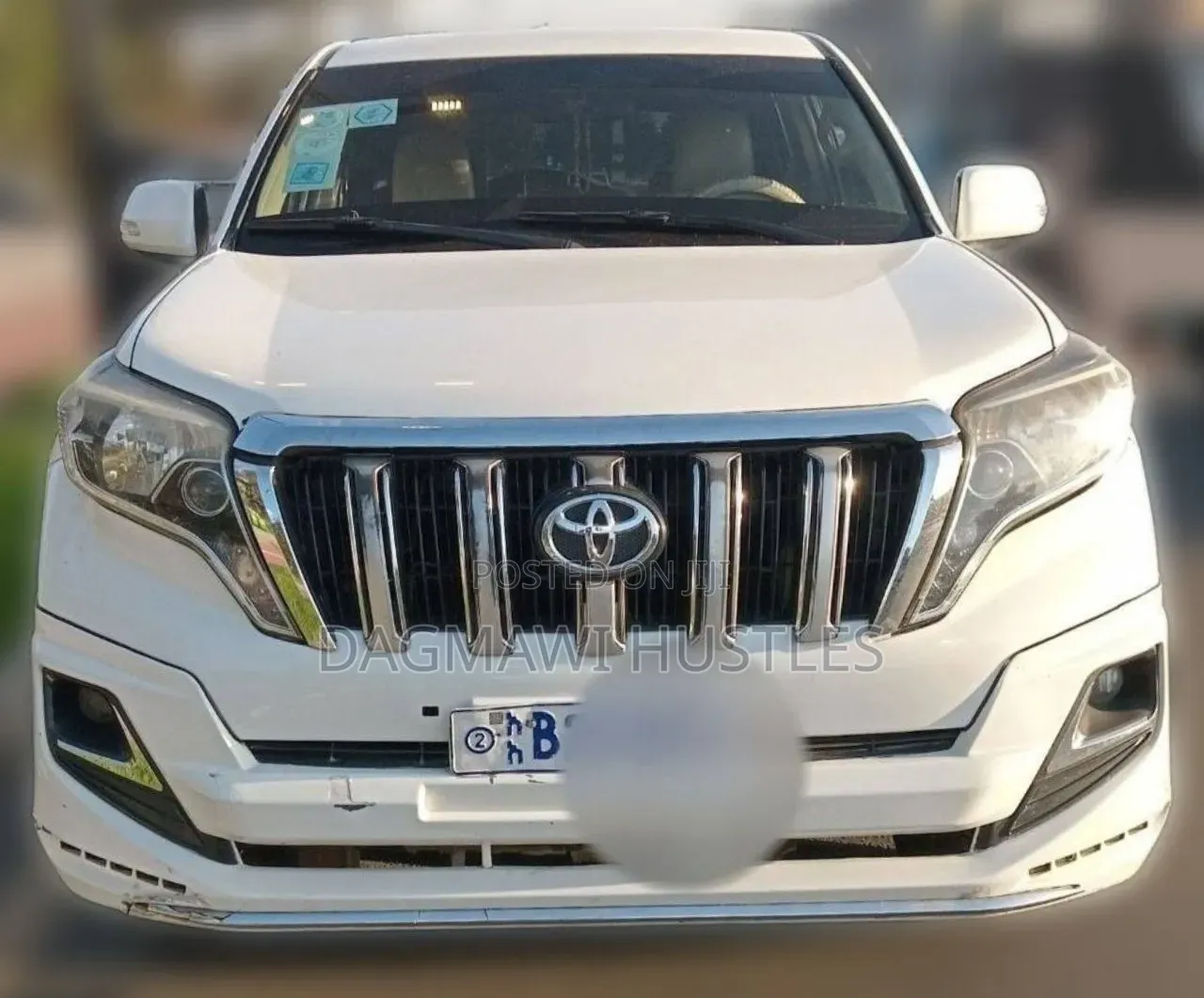Toyota Land Cruiser Prado 2011 White
