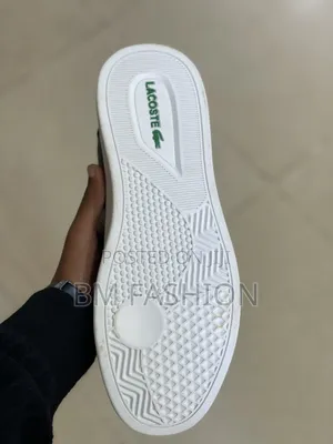 Lacoste Sneakers in Flat Model