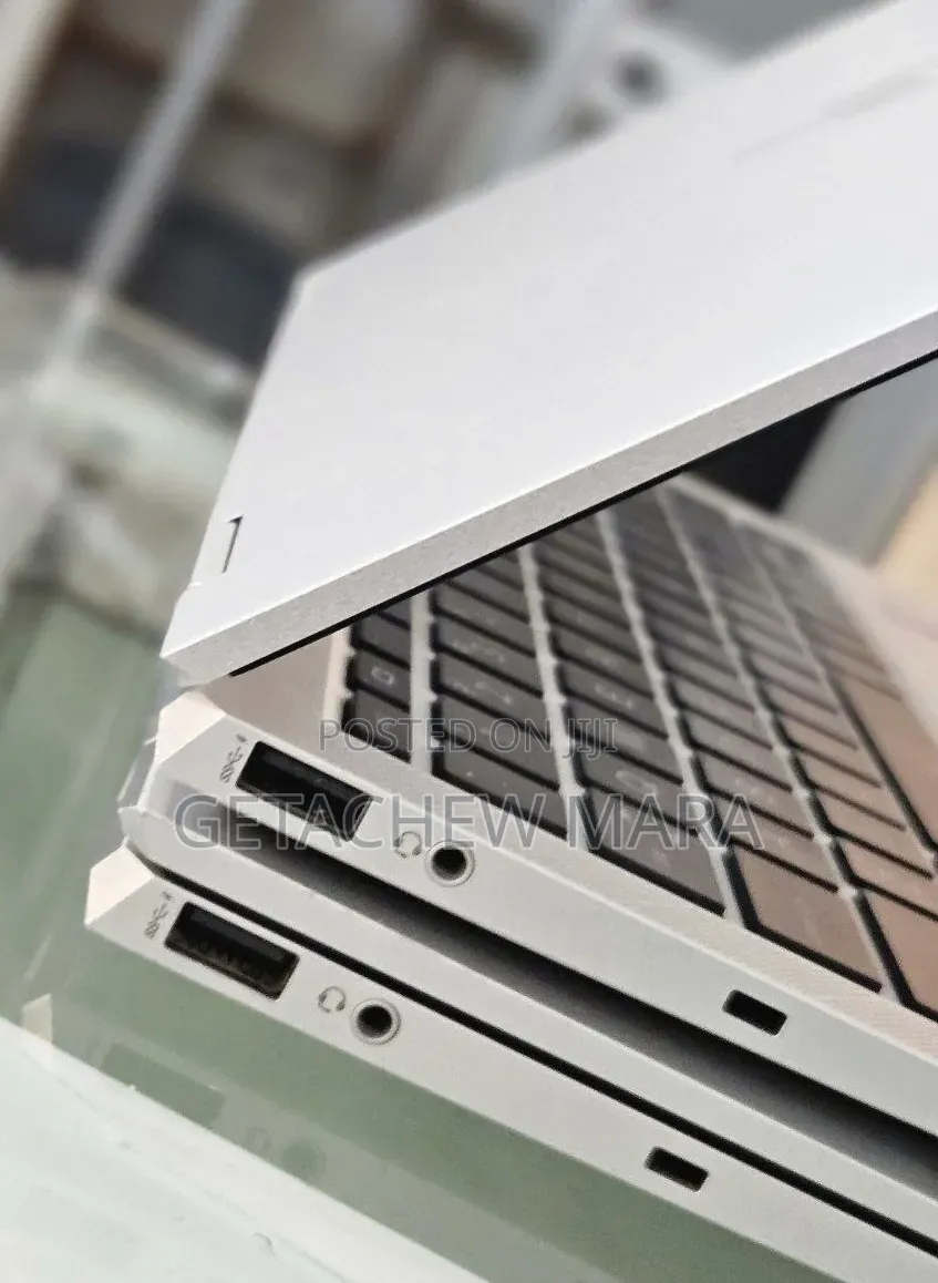 New Laptop HP Spectre 16GB Intel Core i7 SSD 512GB