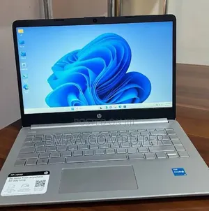 New Laptop HP 8GB Intel Core i3 SSD 256GB