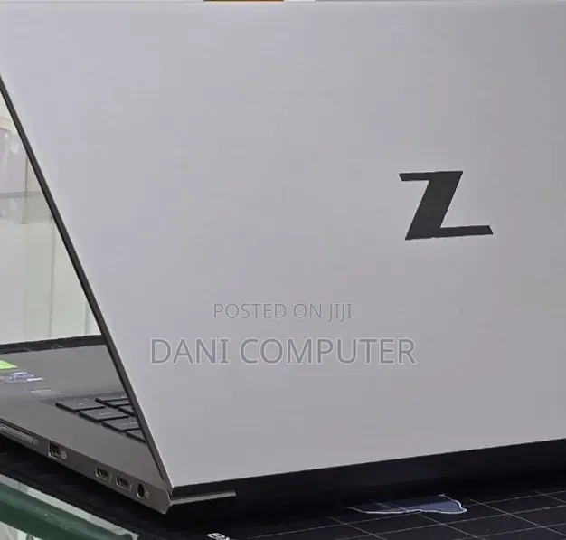 New Laptop HP ZBook 15 32GB Intel Core i7 SSD 512GB