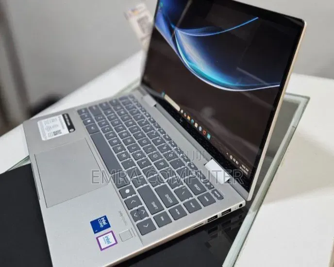 New Laptop HP Envy x360 16GB Intel Core 7 SSD 512GB