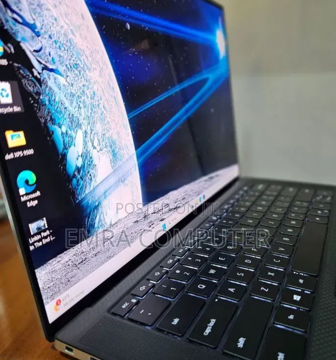 New Laptop Dell XPS 15 32GB Intel Core i7 SSD 512GB