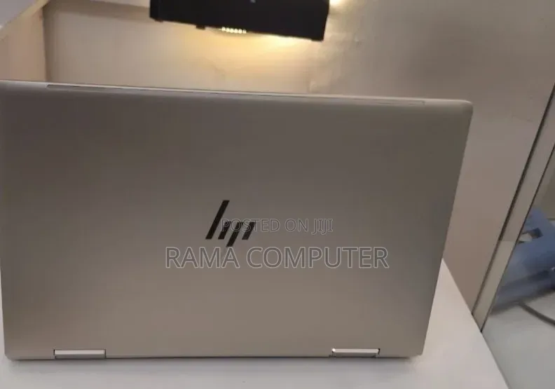New Laptop HP Envy x360 8GB Intel Core i7 SSD 512GB