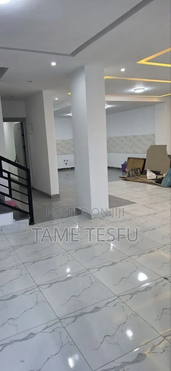 Furnished 8bdrm House in ሰሚት, Bole for sale