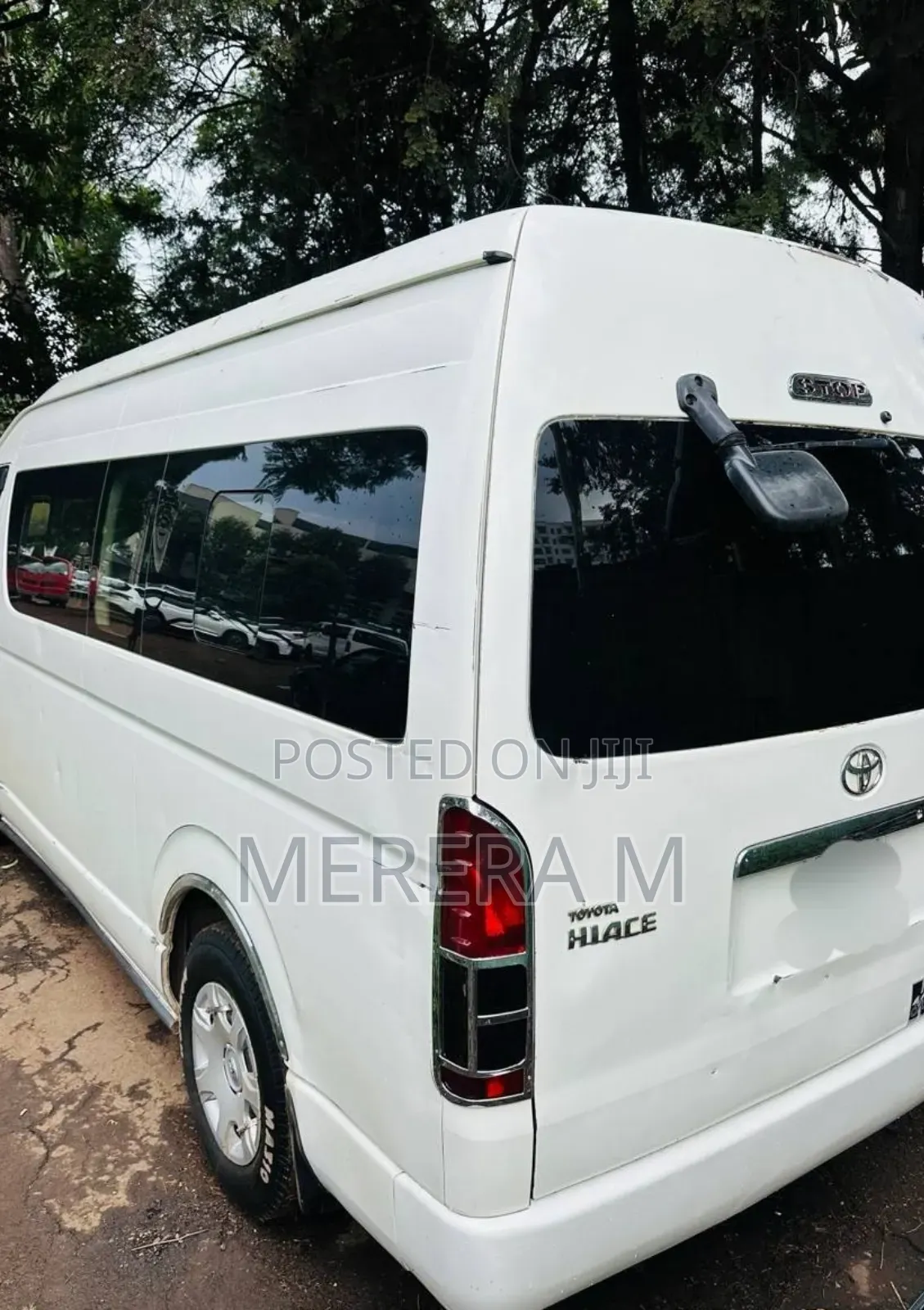 Toyota HiAce 2015 White
