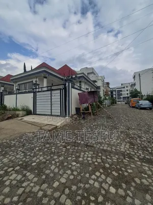 Furnished 3bdrm Villa in ሰሚት, Bole for sale