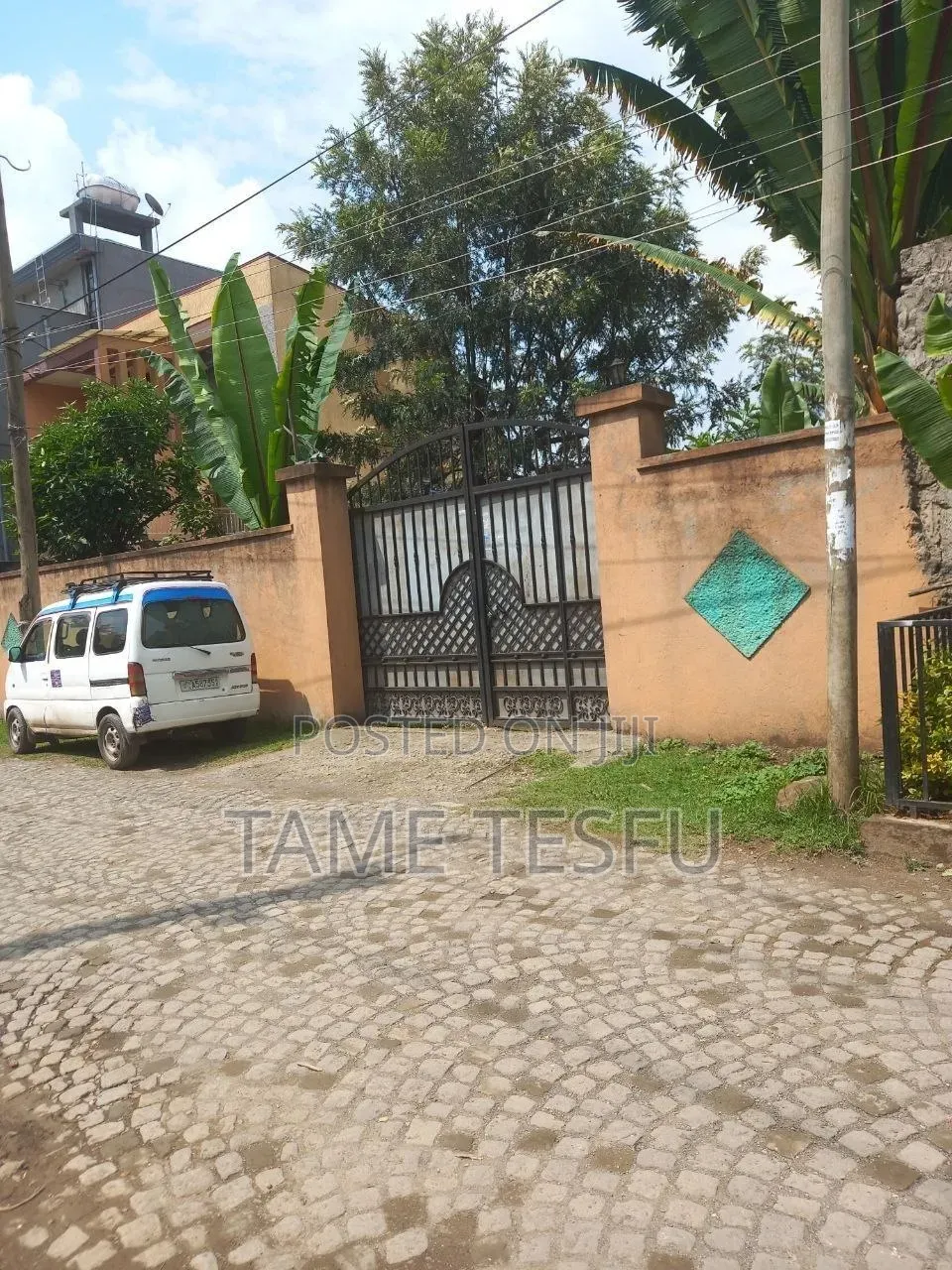 2bdrm House in Cmc, Bole for sale