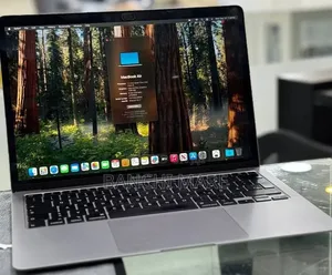 New Laptop Apple MacBook Air 2020 M1 8GB Intel Core i3 SSD 256GB