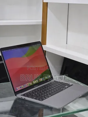 New Laptop Apple MacBook Pro 2021 M1 8GB Apple M1 Pro SSD 512GB