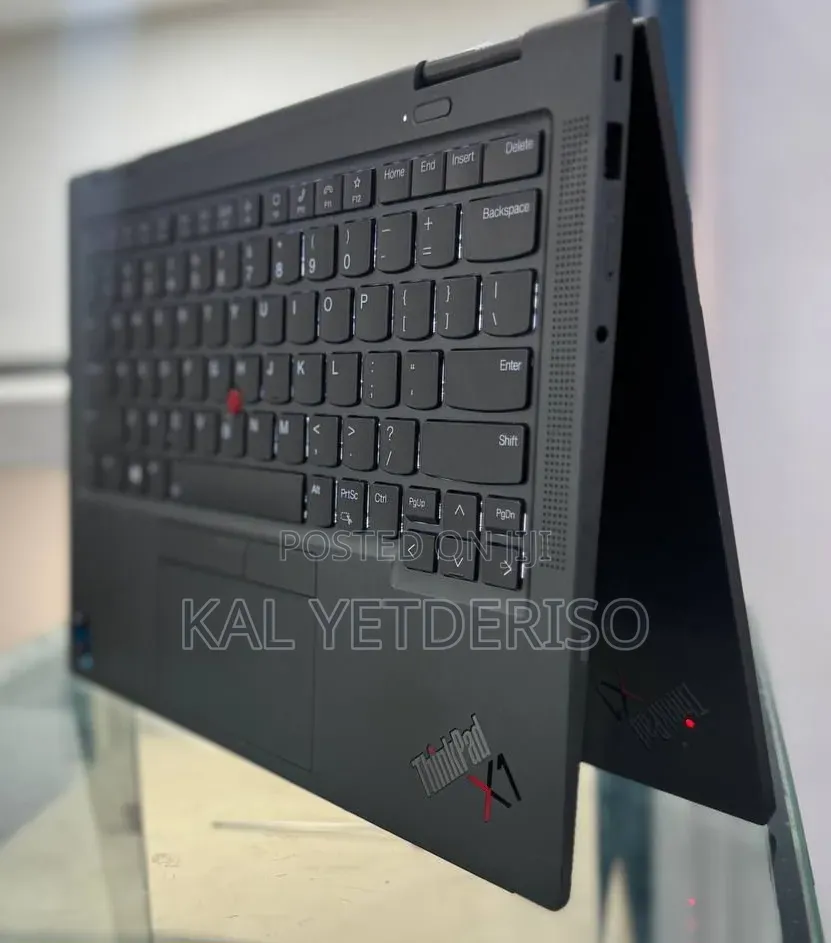 New Laptop Lenovo ThinkPad X1 Yoga 16GB Intel Core i7 SSD 512GB