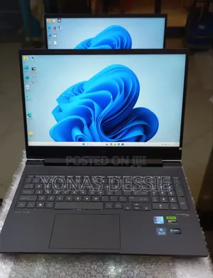 New Laptop HP Victus 16 16GB Intel Core i7 SSD 1T