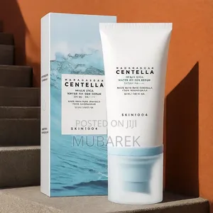 Skin1004 Madagascar Centella Hyalu-Cica Water-Fit Sun Serum Spf50