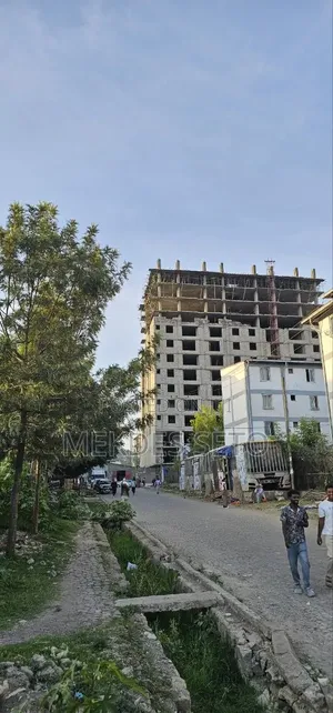 3bdrm Apartment in Marvelous, Nifas Silk-Lafto for sale