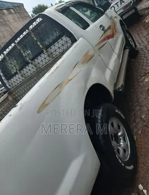 Toyota Hilux 2008 White