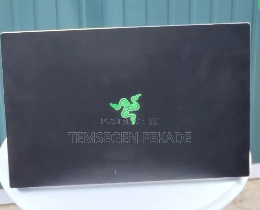 New Laptop Razer Blade 16GB Intel Core i7 SSD 1T