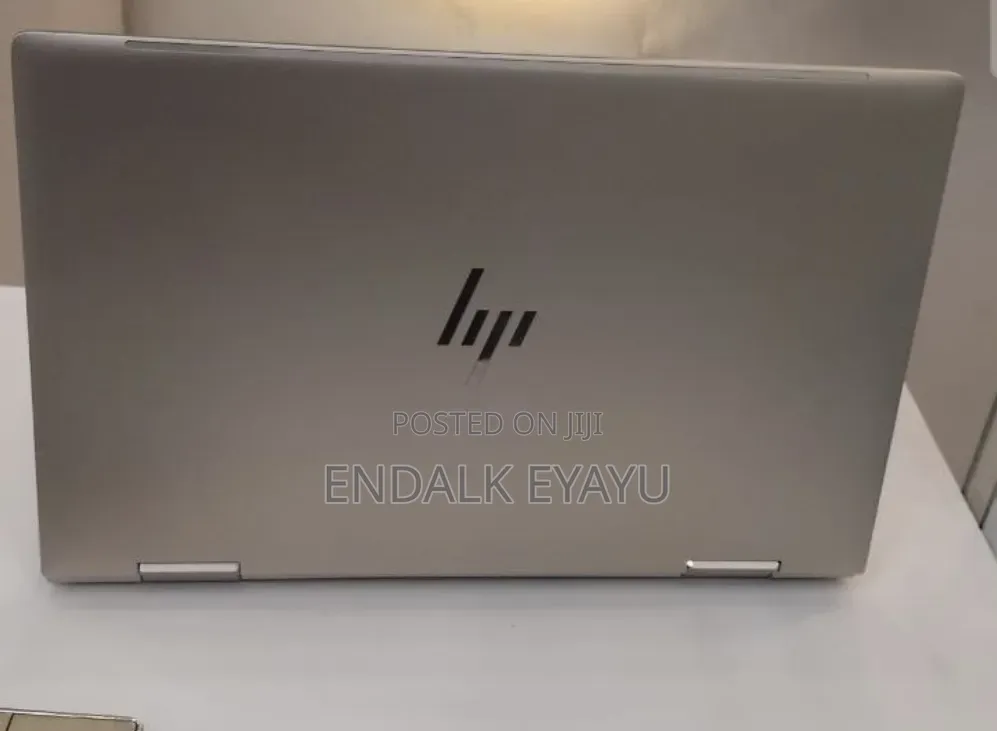 New Laptop HP Envy X360 8GB Intel Core i7 SSD 512GB