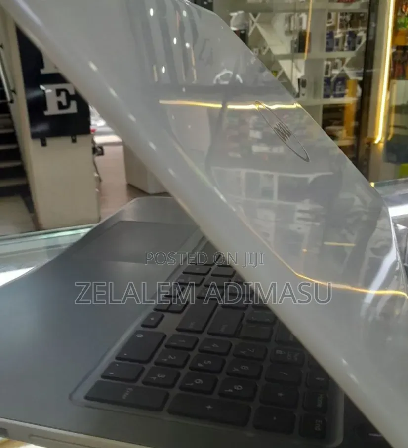 New Laptop Dell Inspiron 15 5567 16GB Intel Core i7 SSD 1T