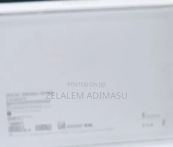 New Laptop Apple MacBook Pro 2025 M5 16GB Apple M5 Pro SSD 1T
