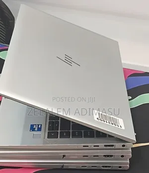 New Laptop HP EliteBook 840 G8 16GB Intel Core i7 SSD 512GB
