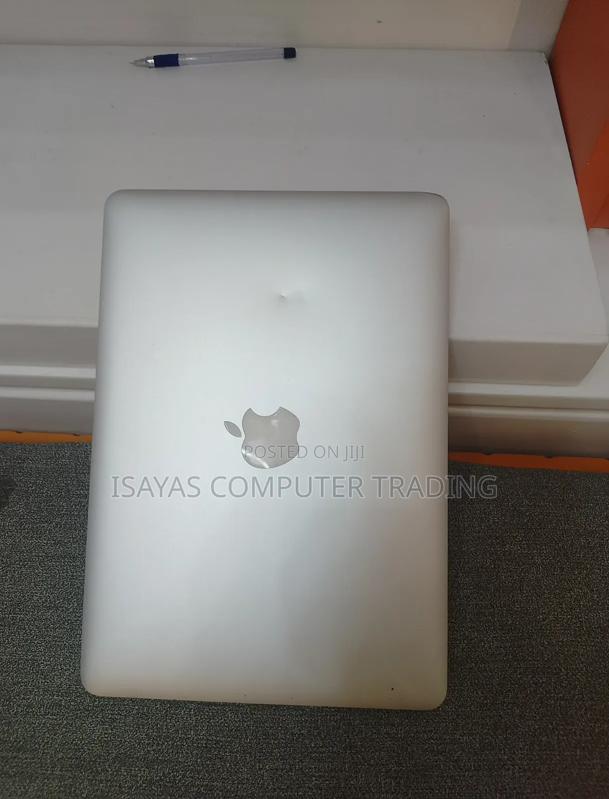 New Laptop Apple MacBook Pro 2013 8GB Intel Core i5 SSD 256GB