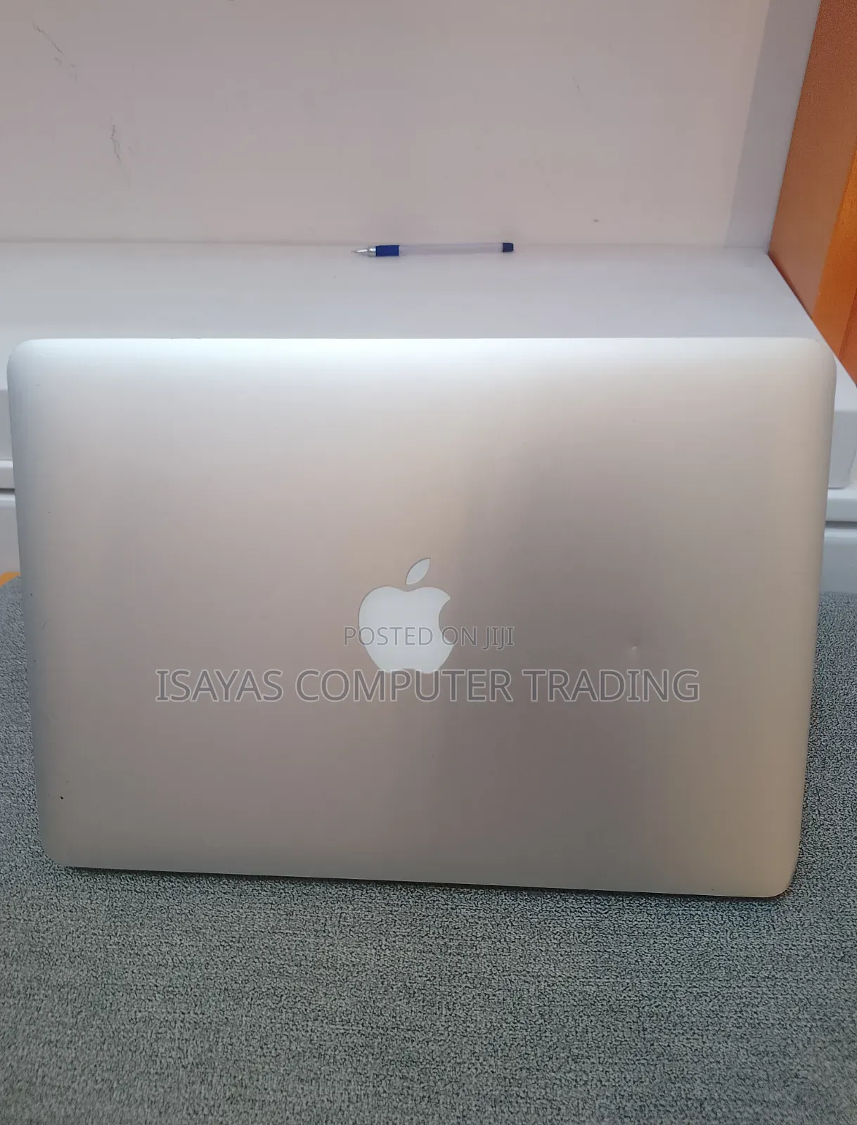 New Laptop Apple MacBook Pro 2013 8GB Intel Core i5 SSD 256GB