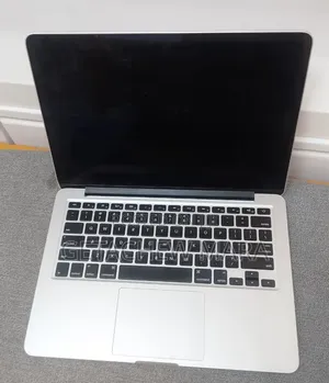 New Laptop Apple MacBook 2013 8GB Intel Core i5 SSD 256GB