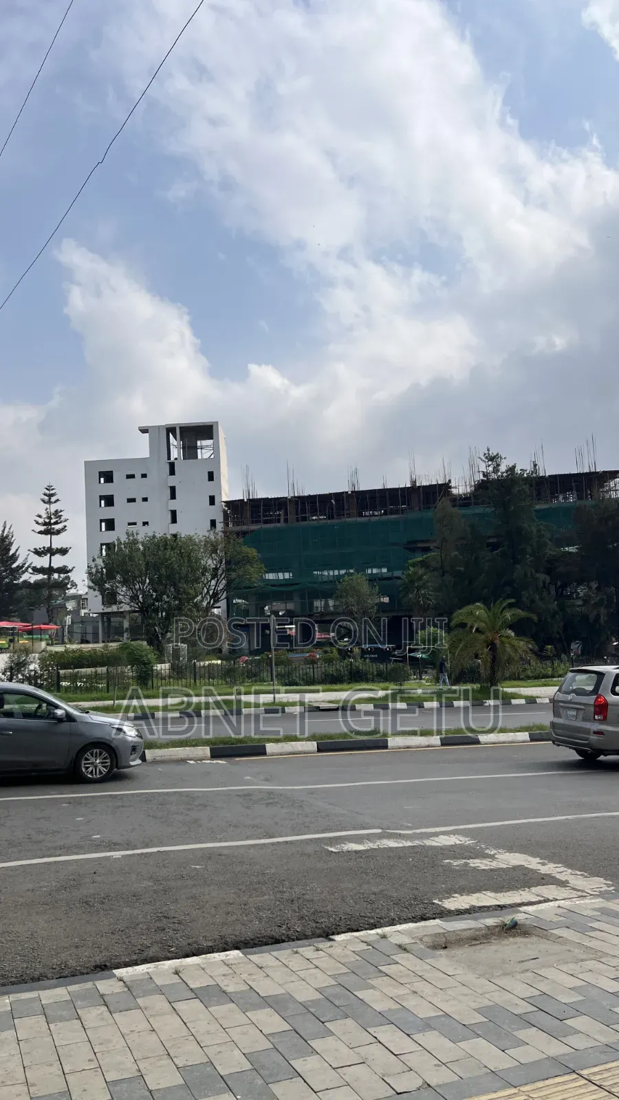 1bdrm Apartment in ጀንቦሮ ሪልስቴት, Bole for sale