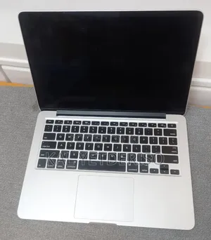 New Laptop Apple MacBook Pro 2013 8GB Intel Core i5 SSD 256GB