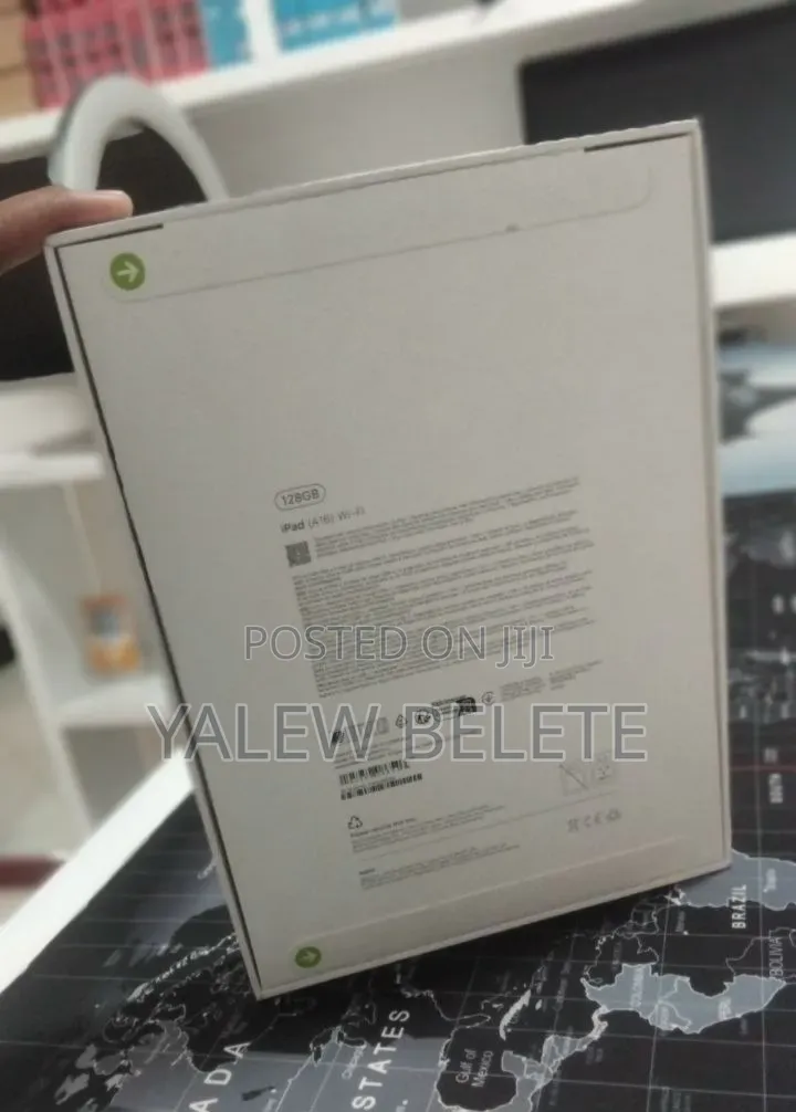 New Apple iPad (2025) 128 GB