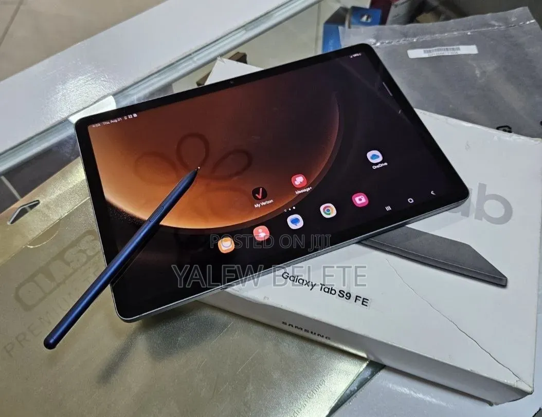 New Samsung Galaxy Tab S9 FE 128 GB Silver