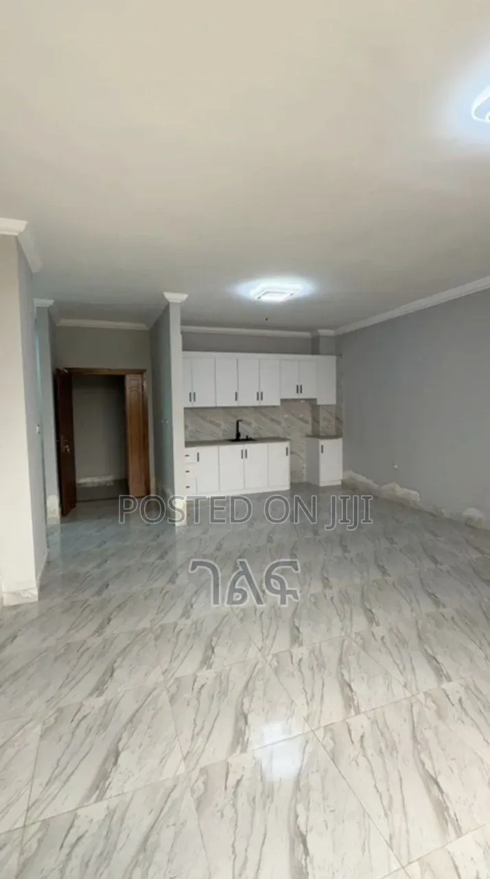 2bdrm Apartment in መገናኛ : ግብርና ሚኒስተር –, Bole for sale