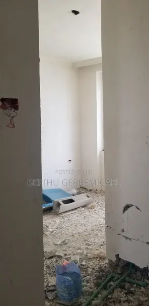 2bdrm Condo in አያት, Bole for sale