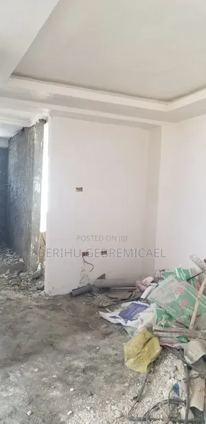 2bdrm Condo in አያት, Bole for sale