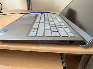 New Laptop Dell Inspiron 14 5410 8GB Intel Core i5 SSD 500GB
