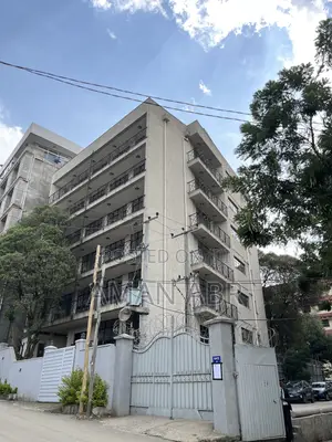 3bdrm Apartment in Yeka for rent