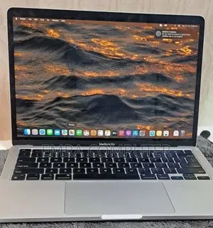 New Laptop Apple MacBook Pro 2020 16GB Apple M1 Pro SSD 512GB