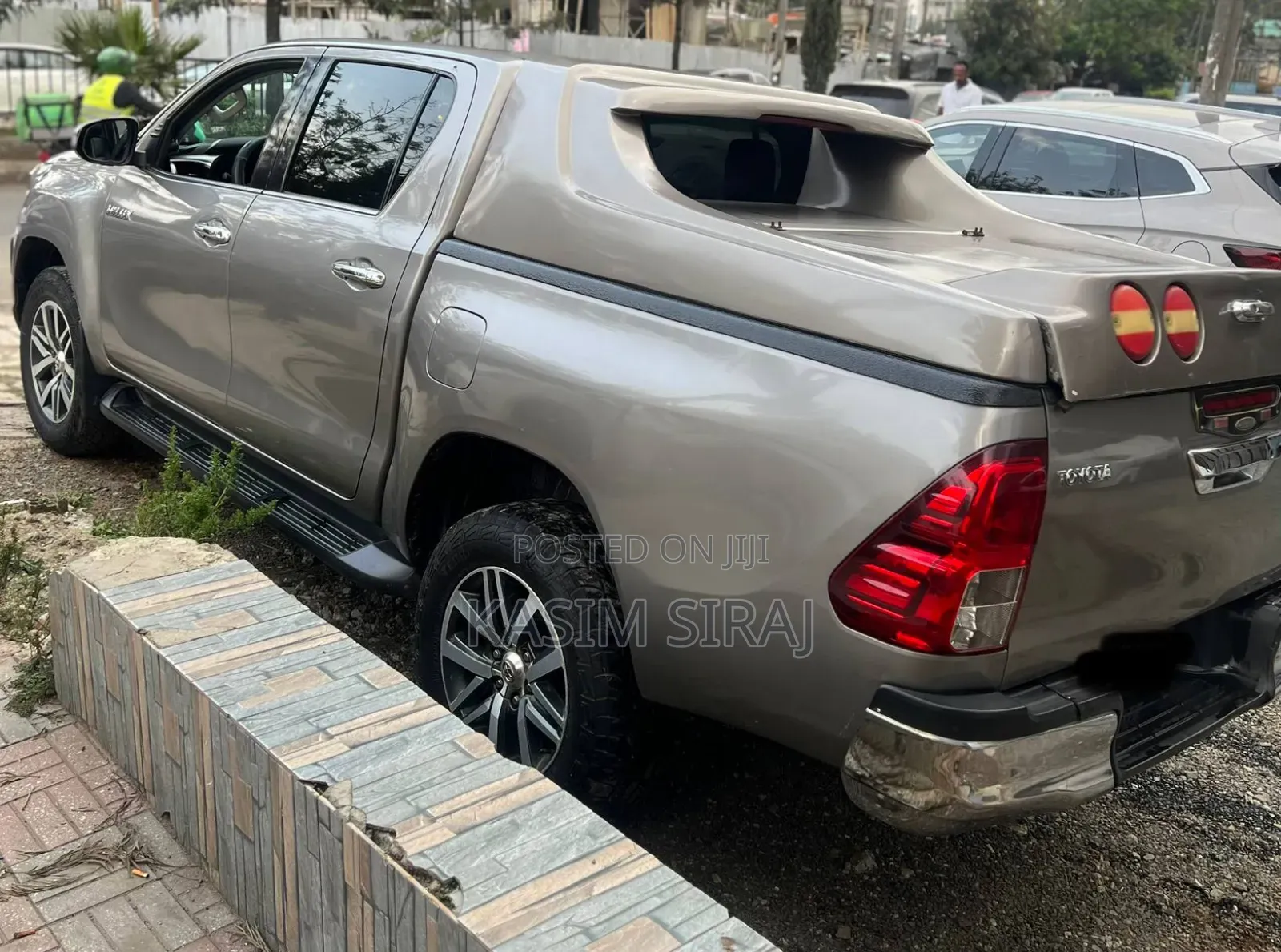 Toyota Hilux 2017 Gray