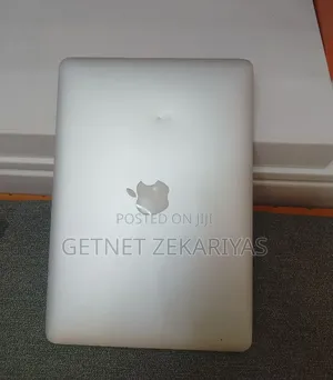 New Laptop Apple MacBook Pro 2013 8GB Intel Core i5 SSD 256GB