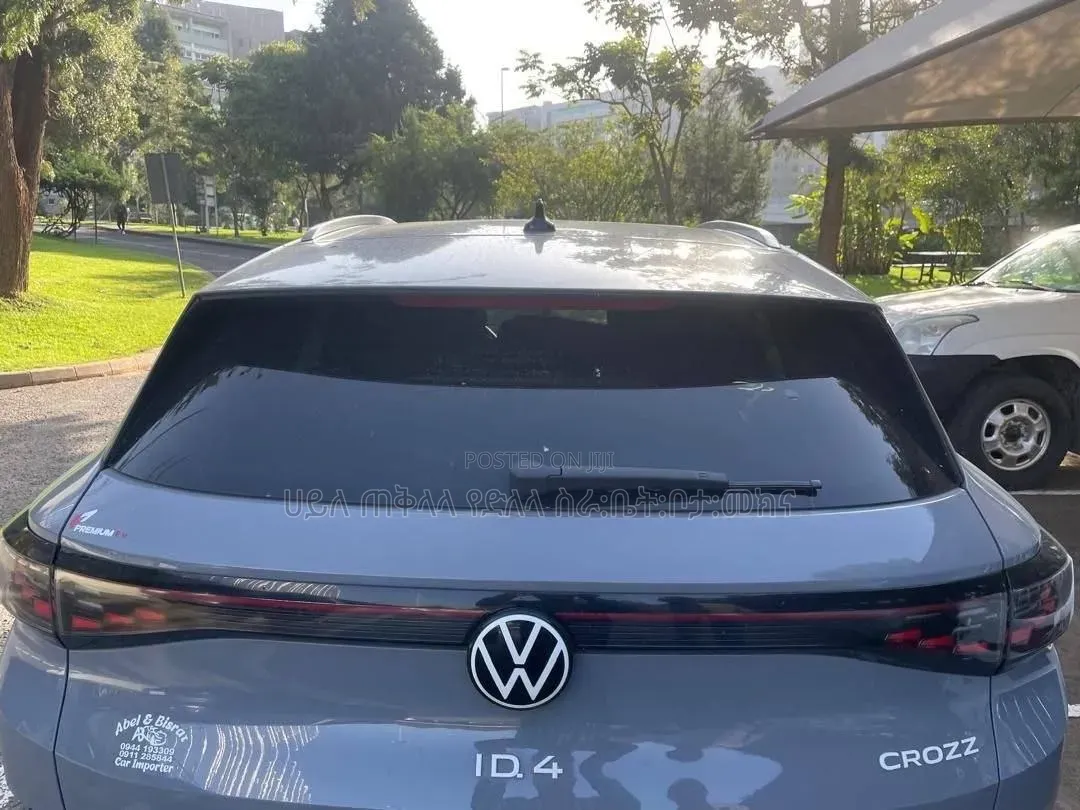 Volkswagen ID.4 2022 Gray